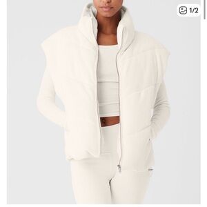 ALO Yoga Ribbed Velour Gold Rush Puffer Vest, Like New, Ivory/XS